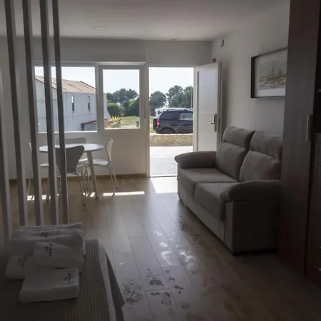 Alen De Louro 2 Area Maior Apartment